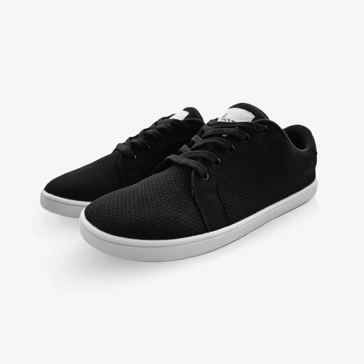 Кроссовки Roots Casual — чёрные
